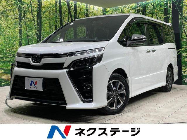 TOYOTA VOXY 2019