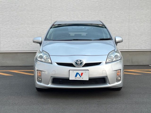 TOYOTA PRIUS 2010
