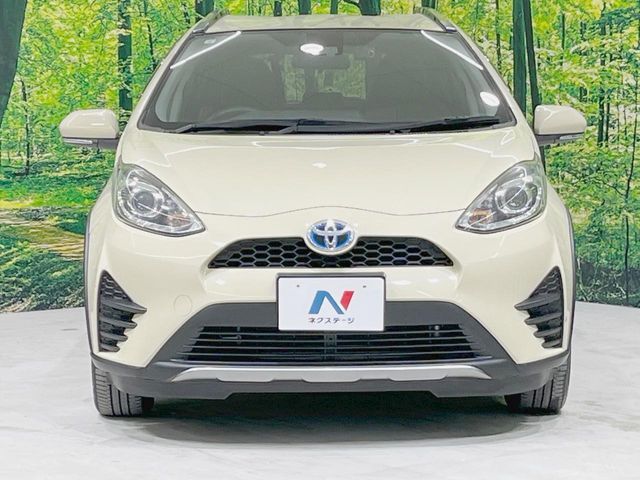 TOYOTA AQUA 2019