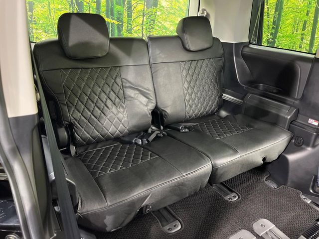 MITSUBISHI DELICA D:5 4WD 2023