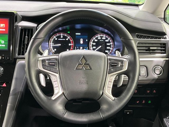 MITSUBISHI DELICA D:5 4WD 2023