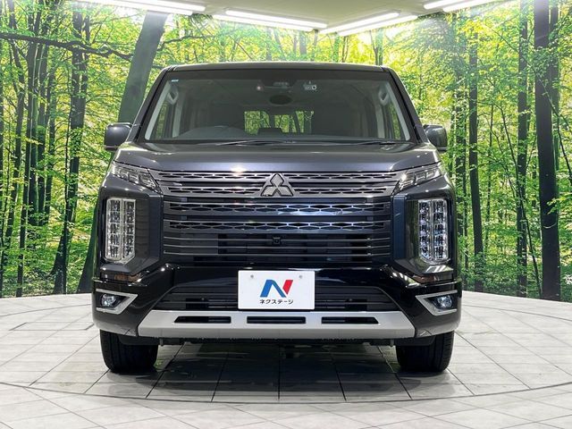 MITSUBISHI DELICA D:5 4WD 2023