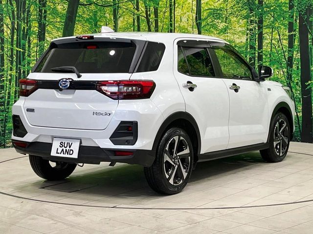 DAIHATSU ROCKY e-SMART HYBRID 2021