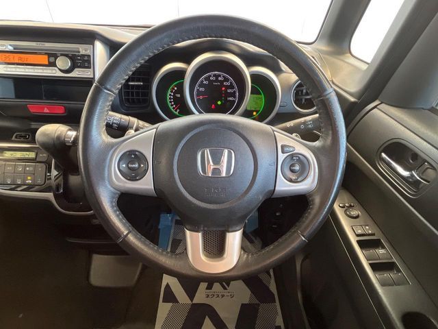 HONDA N BOX 2014