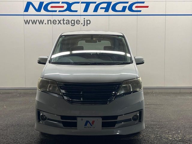 NISSAN SERENA  WG 2011