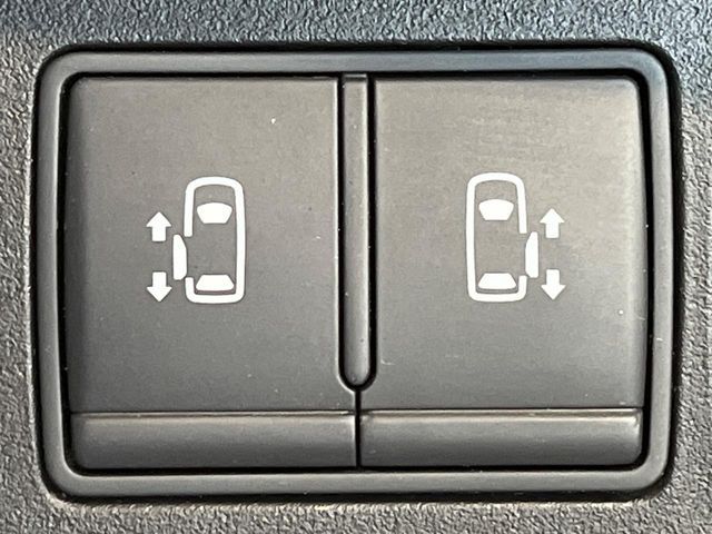 NISSAN SERENA  WG 2012