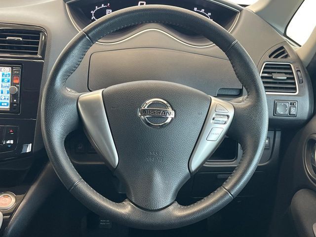 NISSAN SERENA  WG 2012