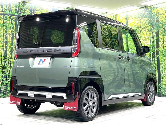 MITSUBISHI DELICA MINI 2023