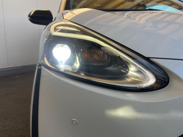 TOYOTA SIENTA HYBRID 2021