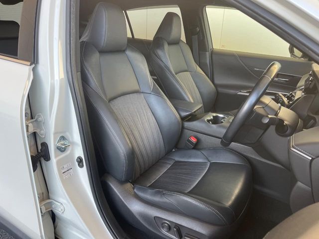 TOYOTA HARRIER 2WD 2021