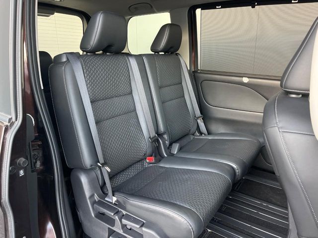 NISSAN SERENA  S-HYBRID 4WD 2021