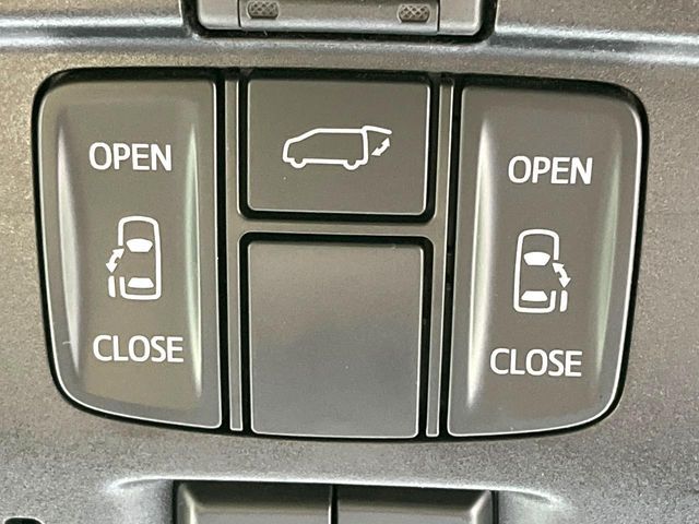 TOYOTA ALPHARD hybrid 4WD 2020