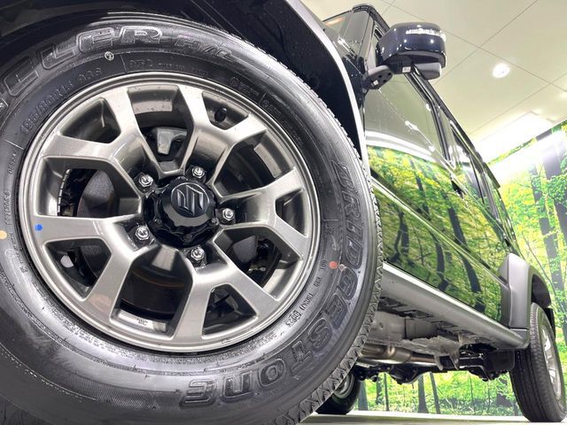 SUZUKI JIMNY NOMADE 2025