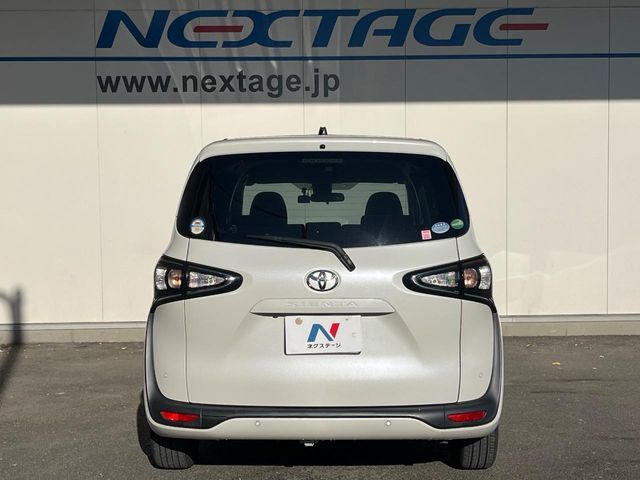 TOYOTA SIENTA 2020