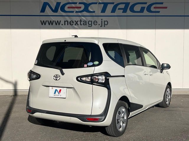 TOYOTA SIENTA 2020