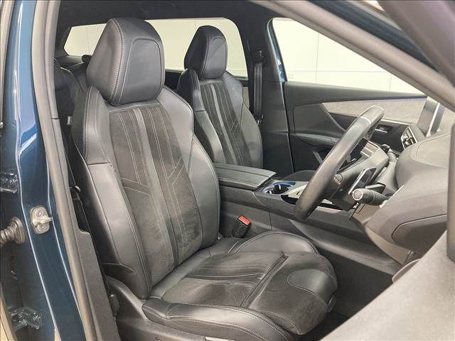 PEUGEOT PEUGEOT 5008 2022