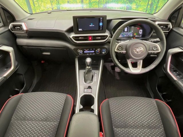 TOYOTA RAIZE HYBRID 2022