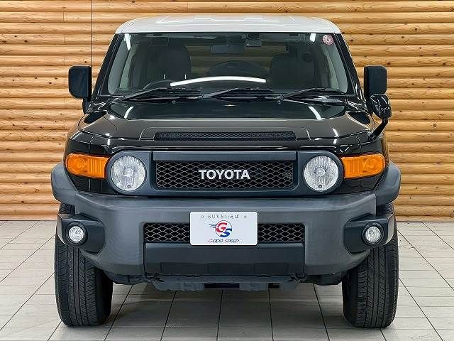 TOYOTA FJ CRUISER 4WD 2016