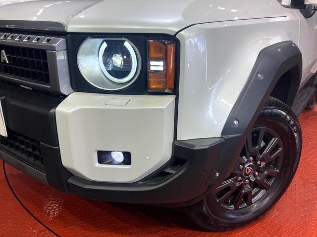 TOYOTA LANDCRUISER 250 2024