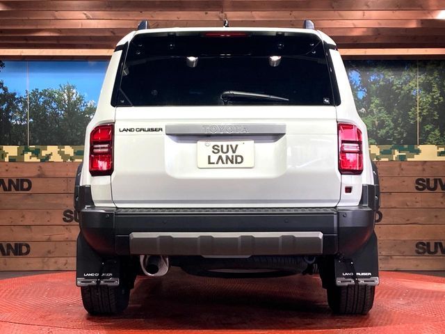 TOYOTA LANDCRUISER 250 2024