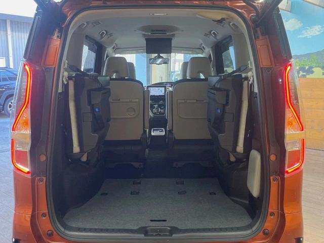 NISSAN SERENA  WG 2021