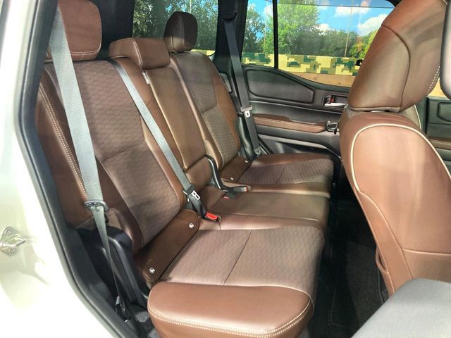 TOYOTA LANDCRUISER 250 2024