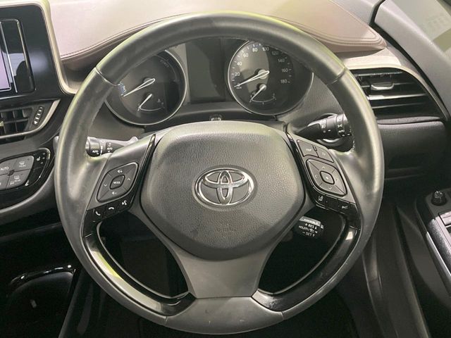 TOYOTA C-HR 2019