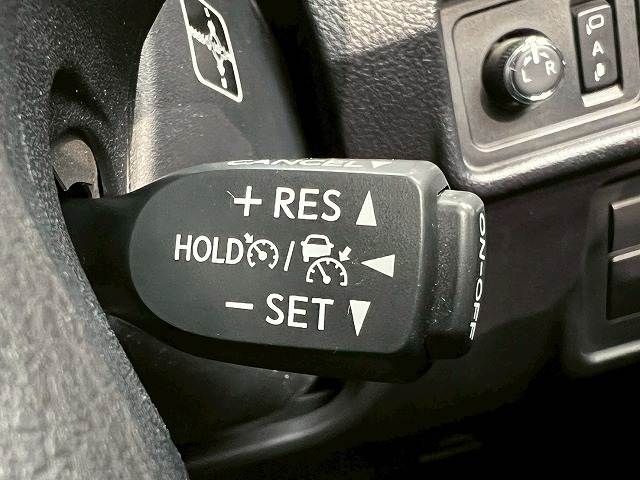 TOYOTA LANDCRUISER PRADO 2019