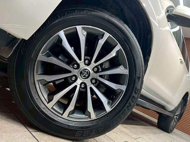 TOYOTA LANDCRUISER PRADO 2019