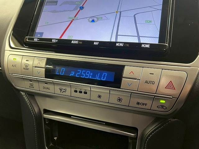 TOYOTA LANDCRUISER PRADO 2019