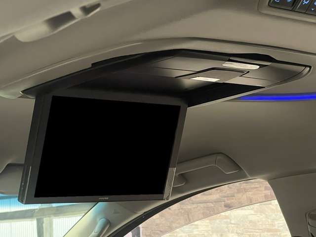 TOYOTA VELLFIRE  HYBRID 4WD 2019