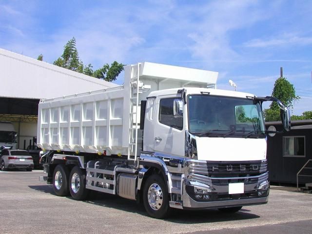 MITSUBISHI FUSOU SUPER GREAT 2025