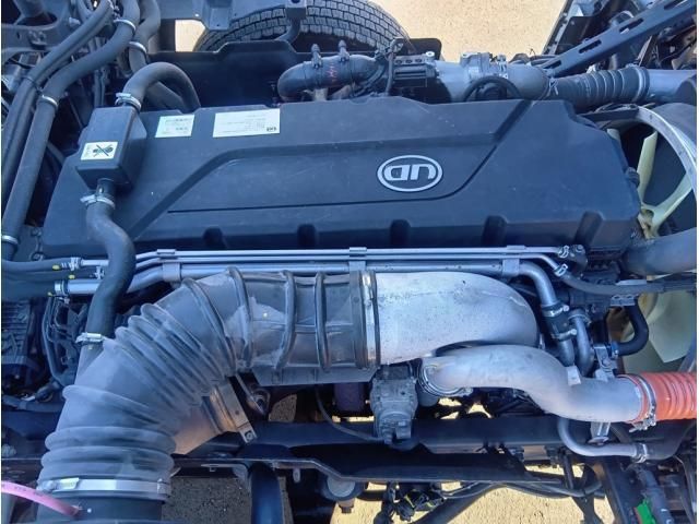 NISSAN DIESEL Quon 2021