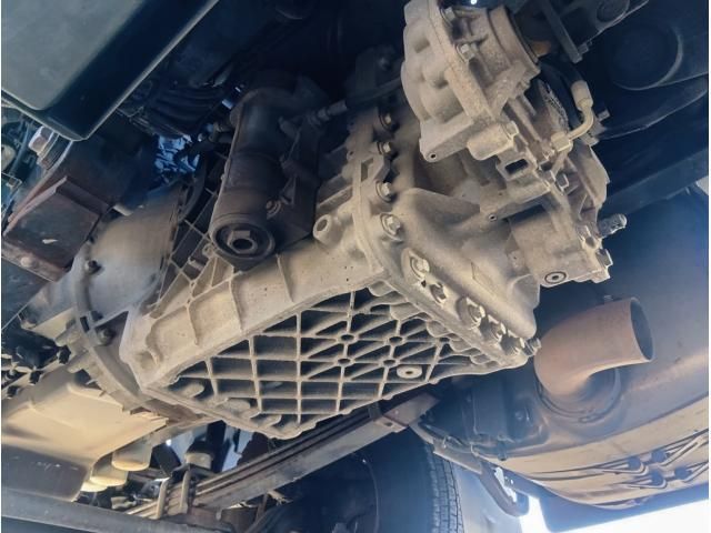 NISSAN DIESEL Quon 2021