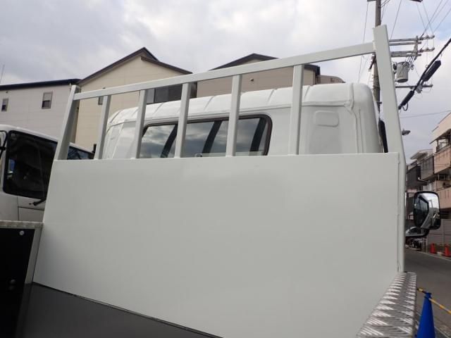 MITSUBISHI CANTER 2025