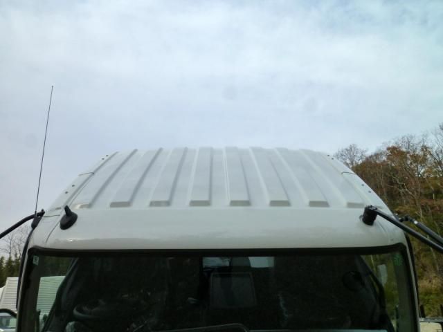 MITSUBISHI FUSOU FIGHTER 2025