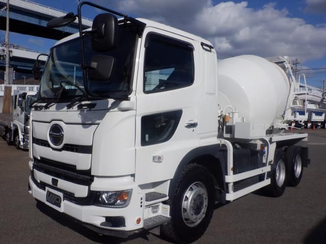 HINO PROFIA 2021