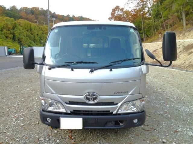 TOYOTA DYNA 2022