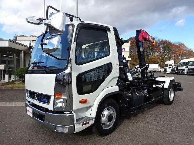 MITSUBISHI FUSOU FIGHTER 2025