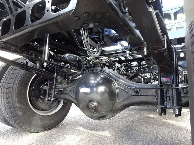 MITSUBISHI FUSOU FIGHTER 2025