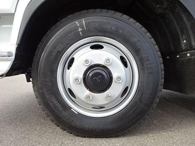 MITSUBISHI FUSOU FIGHTER 2025