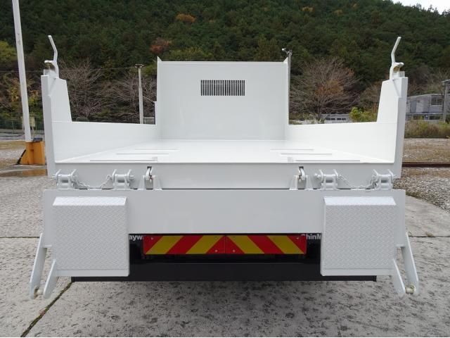 MITSUBISHI FUSOU FIGHTER 2025