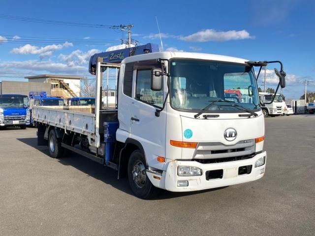 NISSAN DIESEL CONDOR 2011