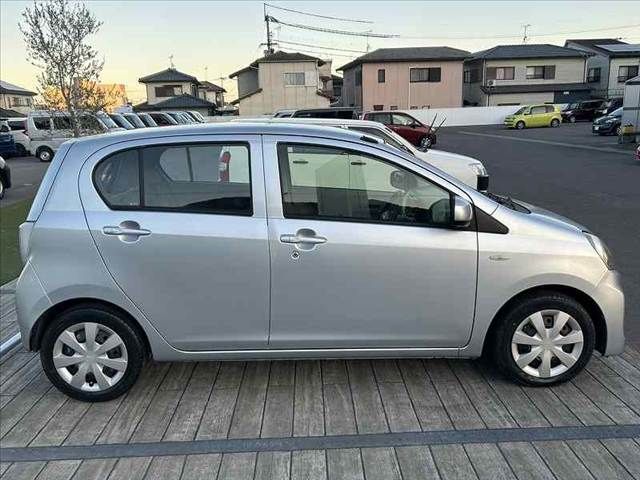 DAIHATSU MIRA e:S 2016