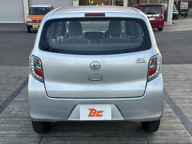 DAIHATSU MIRA e:S 2016