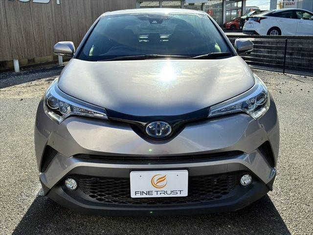 TOYOTA C-HR 2017