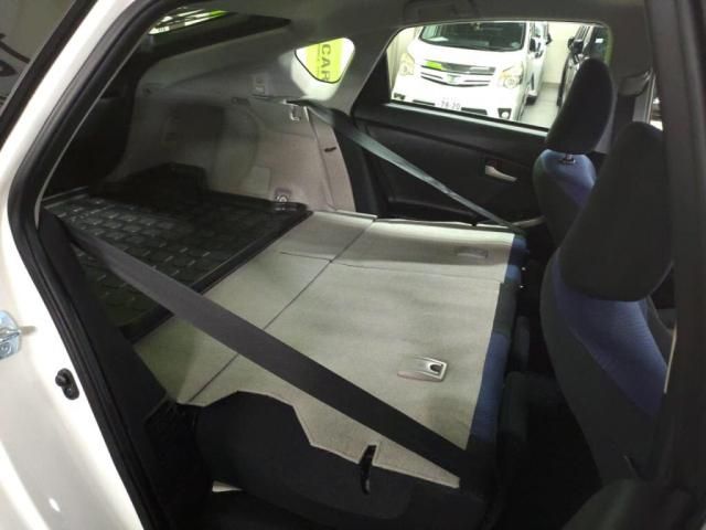 TOYOTA PRIUS PHV 2015