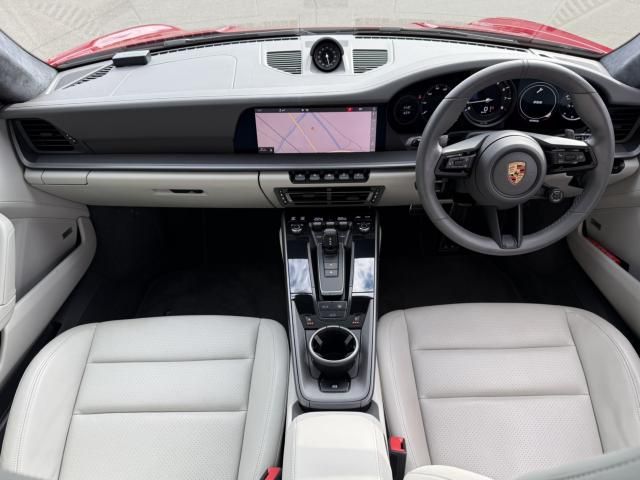 PORSCHE PORSCHE 911 2020