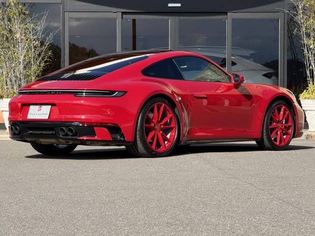 PORSCHE PORSCHE 911 2020