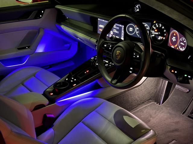 PORSCHE PORSCHE 911 2020